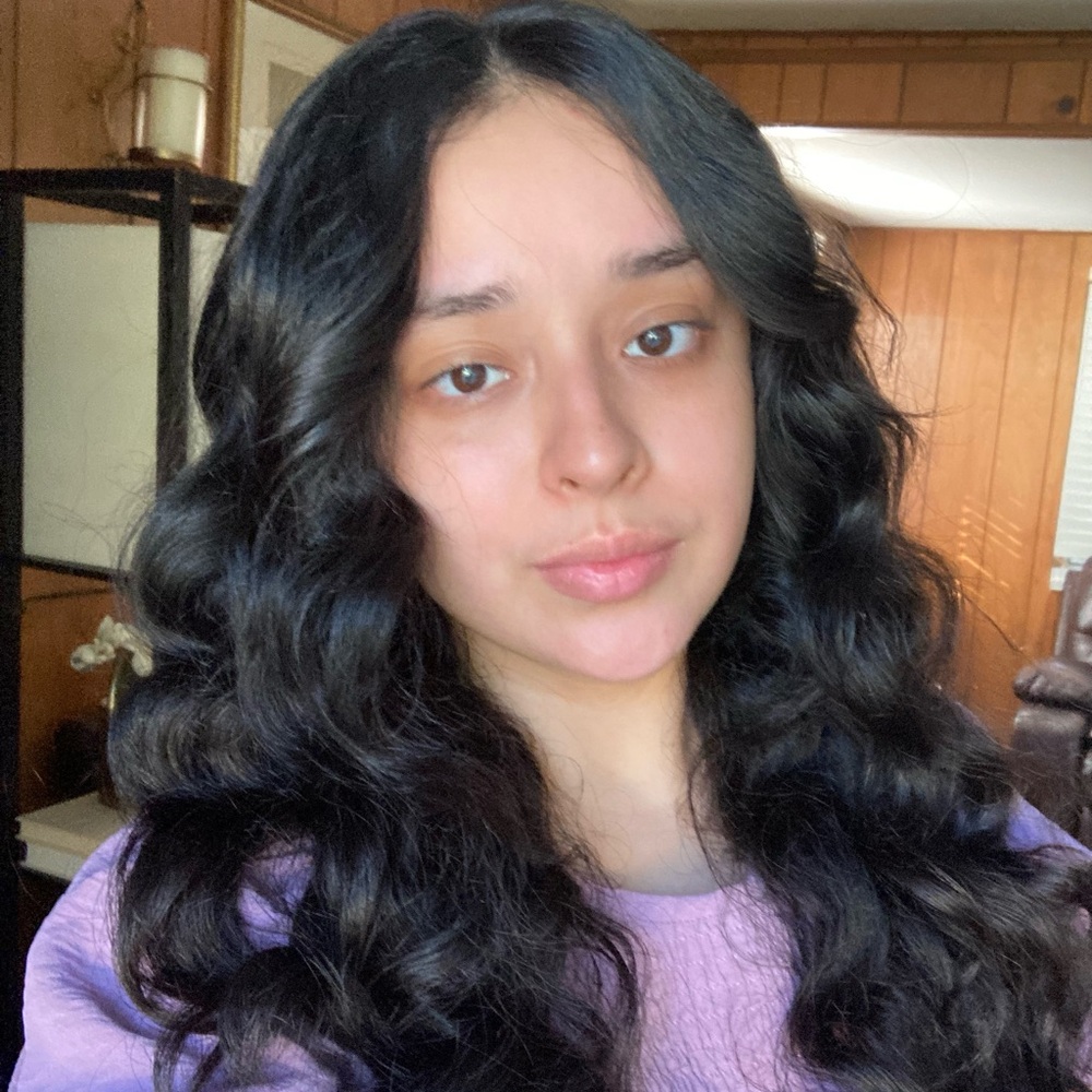 Meet your Posher, Mariana